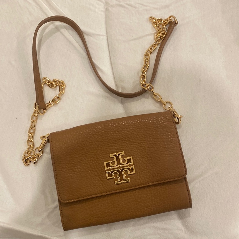 Tory Burch cross over bag